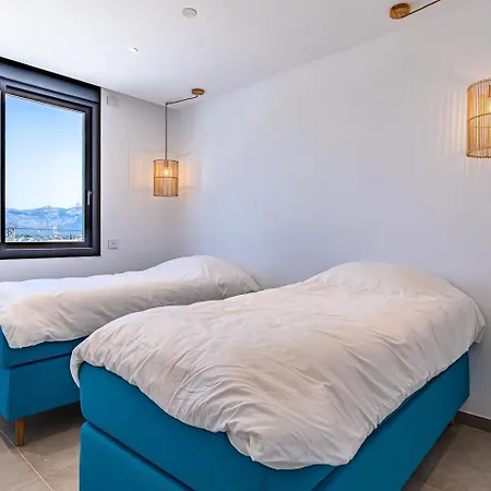 Albir Albatros Шале *